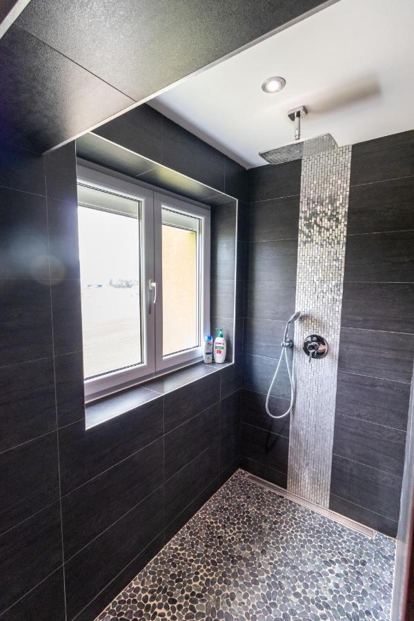 Tampa View Premium Apartment Braşov Exterior foto